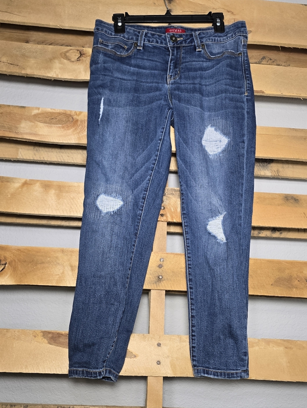 Guess Women's Skinny Distressed Jeans - Blue Size:31